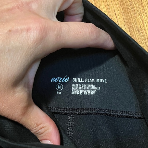 Arie Black High-Waist Leggings - Picture 15 of 15